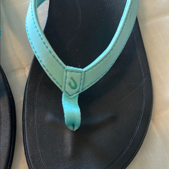 OulKai flip flops in very good condition - Picture 3 of 4